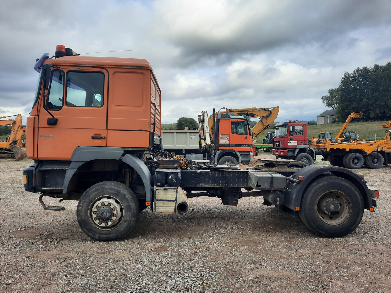 MAN FE 410 A, 4x4 - Cabeza tractora: foto 3 MAN FE 410 A, 4x4 - Cabeza tractora: foto 3