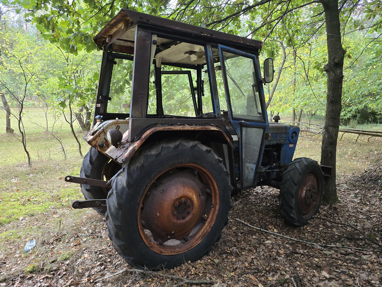 Ford 3600, 4x4 - Tractor: foto 5 Ford 3600, 4x4 - Tractor: foto 5