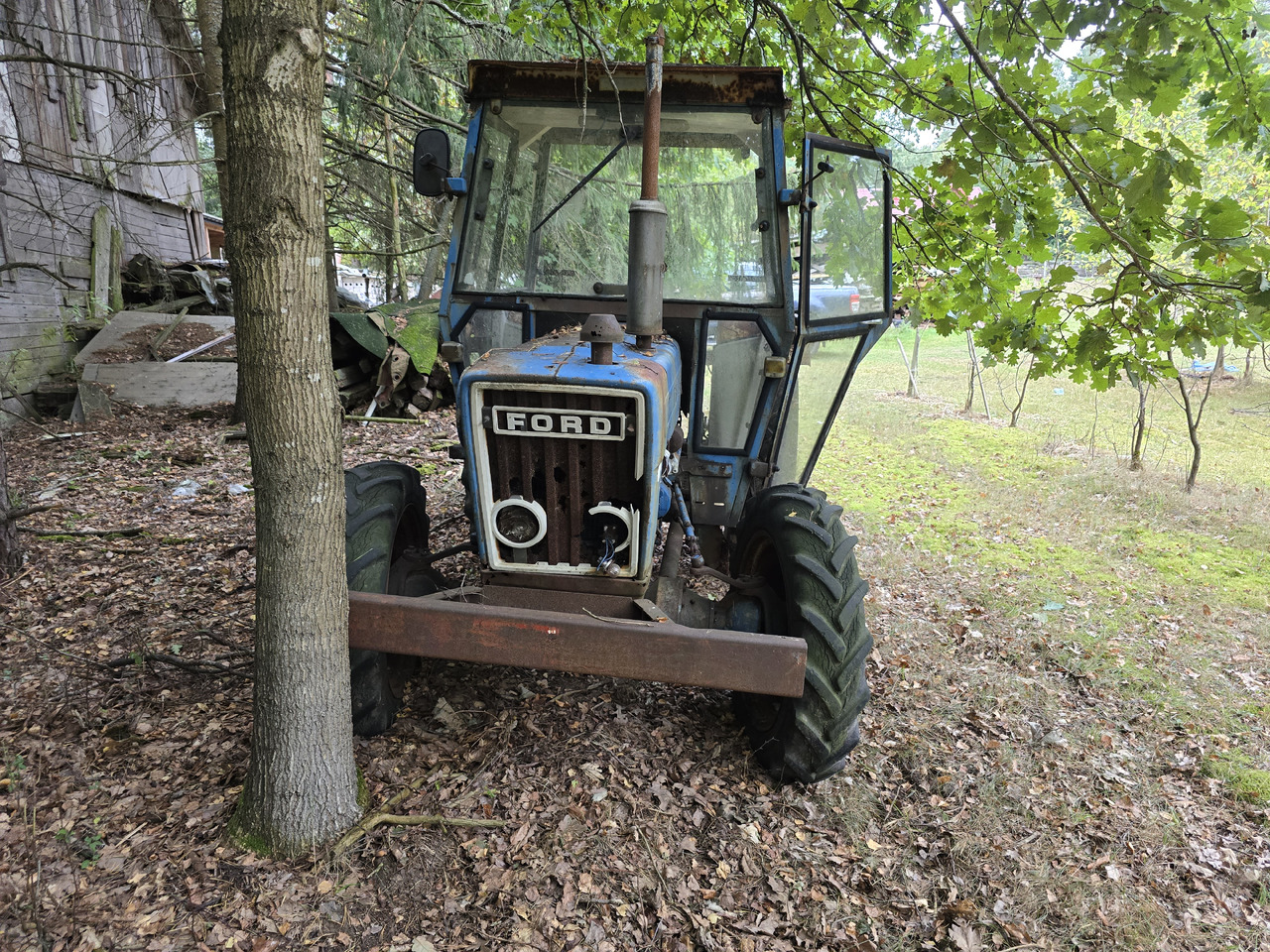 Ford 3600, 4x4 - Tractor: foto 2 Ford 3600, 4x4 - Tractor: foto 2