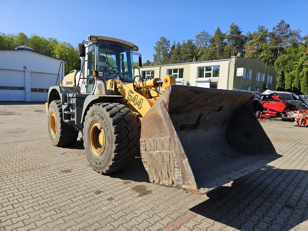Liebherr L544 - Cargadora articulada: foto 1 Liebherr L544 - Cargadora articulada: foto 1
