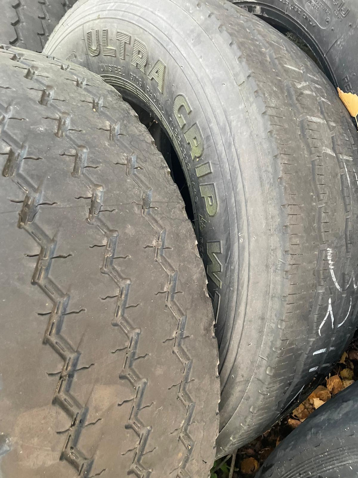 - Neumático para Maquinaria de construcción: foto 2 - Neumático para Maquinaria de construcción: foto 2