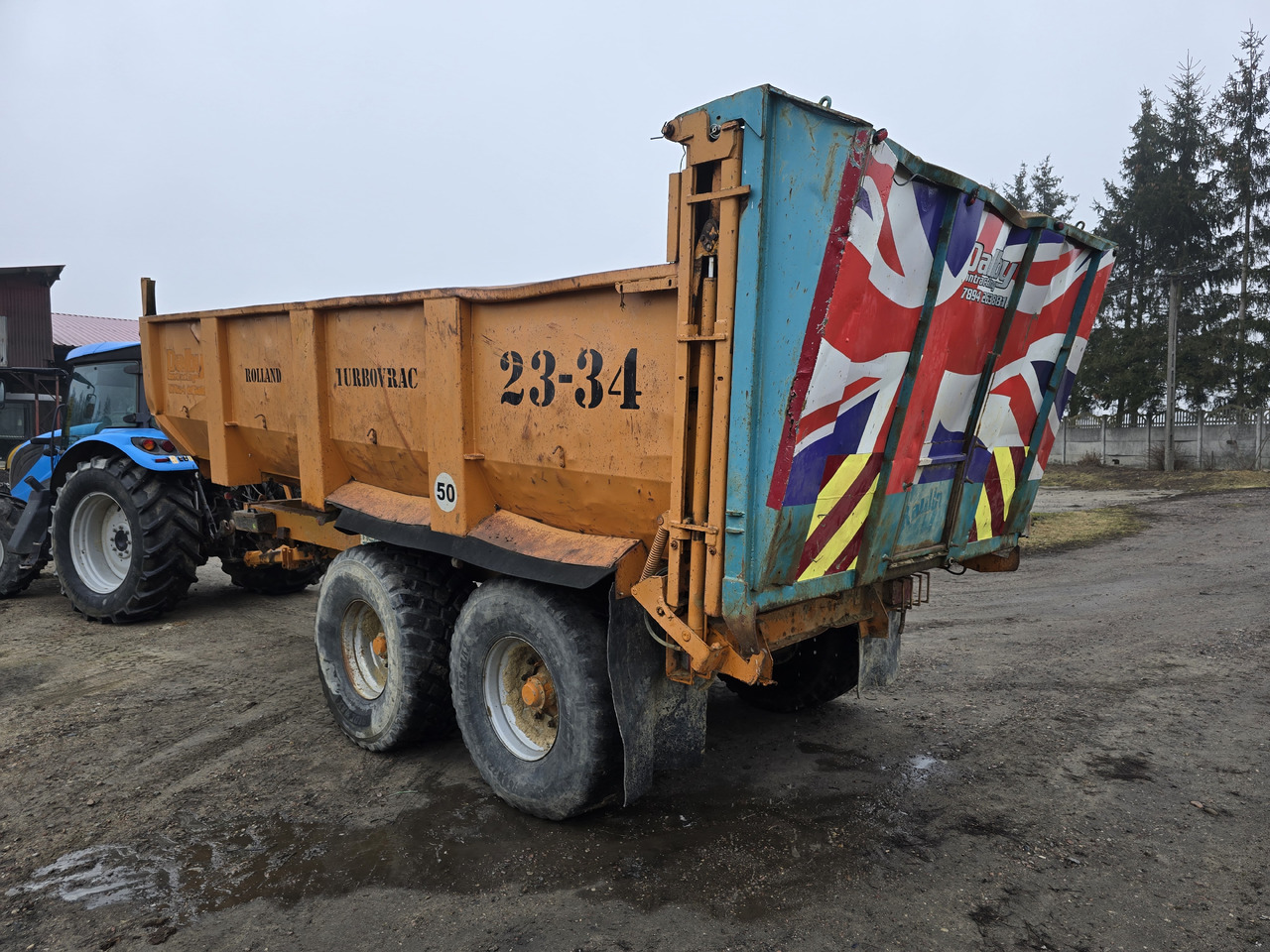 ROLLAND TURBOVRAC 23-34 - Remolque volquete agrícola: foto 5 ROLLAND TURBOVRAC 23-34 - Remolque volquete agrícola: foto 5