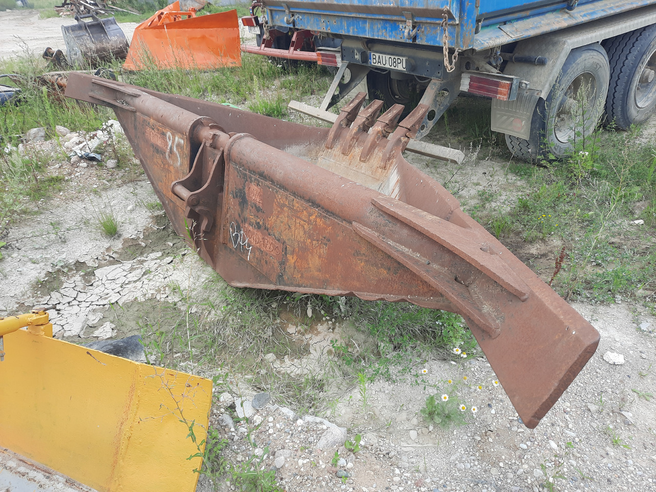 SOTRAMAINE 104 Łyżka trapezowa - Cazo para Maquinaria de construcción: foto 3 SOTRAMAINE 104 Łyżka trapezowa - Cazo para Maquinaria de construcción: foto 3