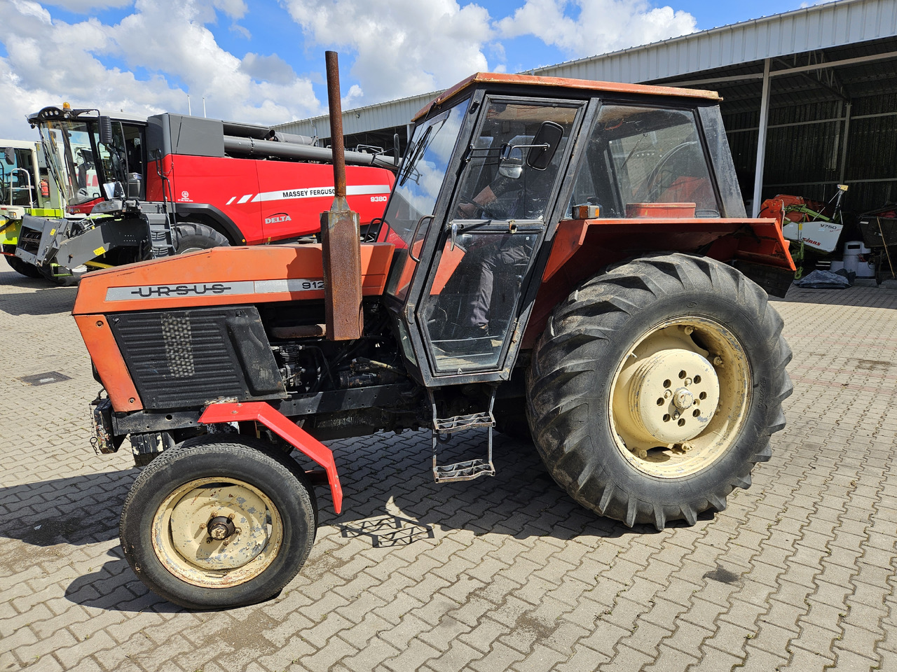Ursus 912 - Tractor: foto 2 Ursus 912 - Tractor: foto 2