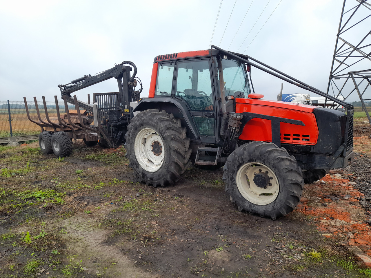 Valtra / Fao Far 6250 / 4768 - Tractor forestal, Remolque forestal: foto 5 Valtra / Fao Far 6250 / 4768 - Tractor forestal, Remolque forestal: foto 5