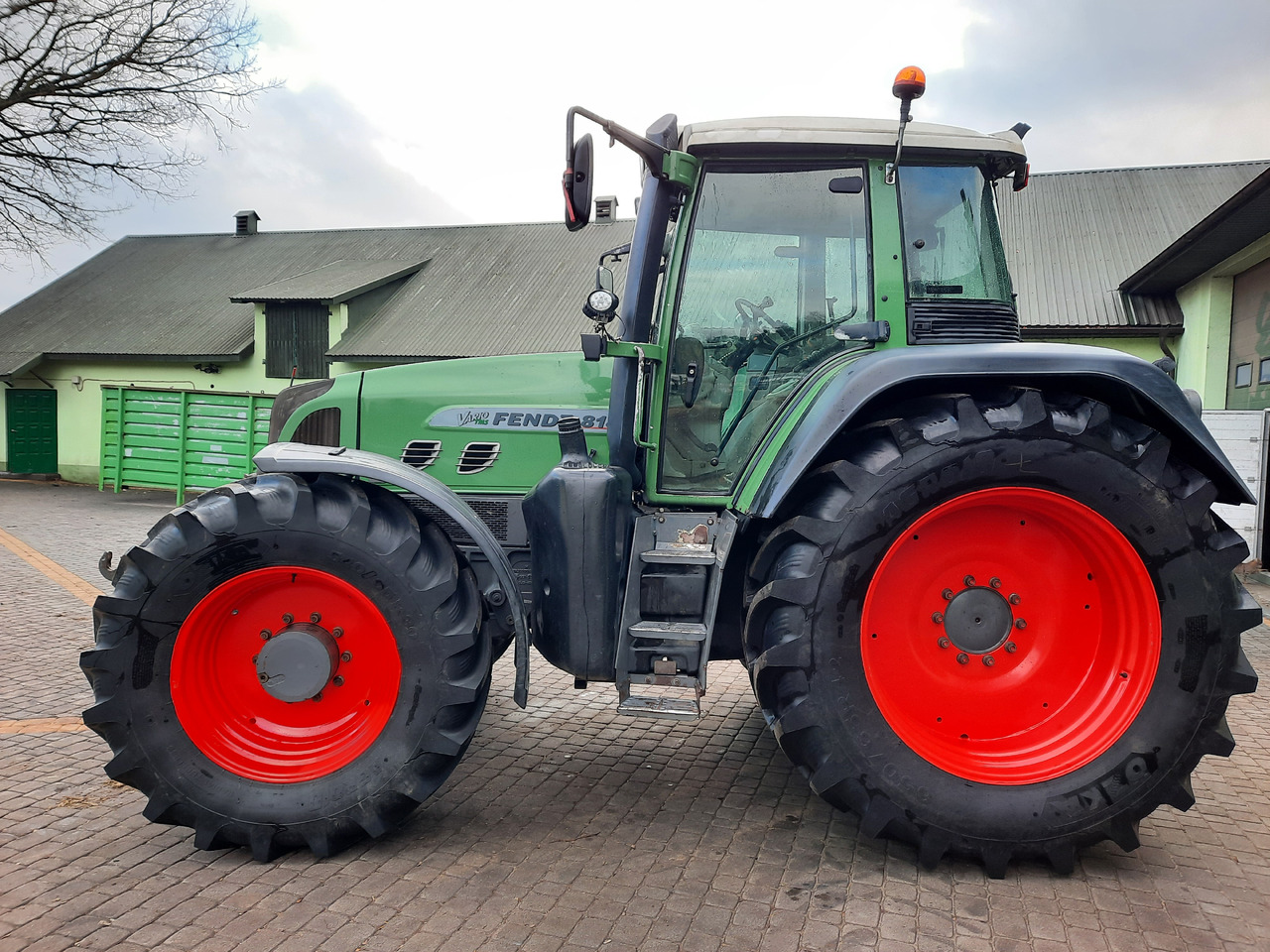 Fendt 818 VARIO TMS - Tractor: foto 2 Fendt 818 VARIO TMS - Tractor: foto 2