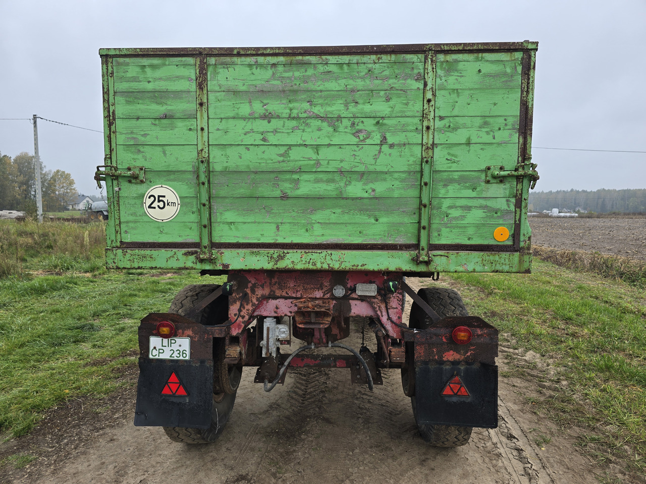 Inna 8 ton - Remolque volquete agrícola: foto 4 Inna 8 ton - Remolque volquete agrícola: foto 4