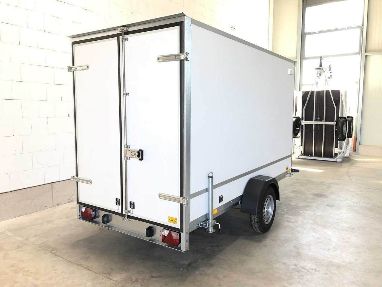 BLYSS F1330HD Kofferanhänger - Remolque caja cerrada: foto 3 BLYSS F1330HD Kofferanhänger - Remolque caja cerrada: foto 3