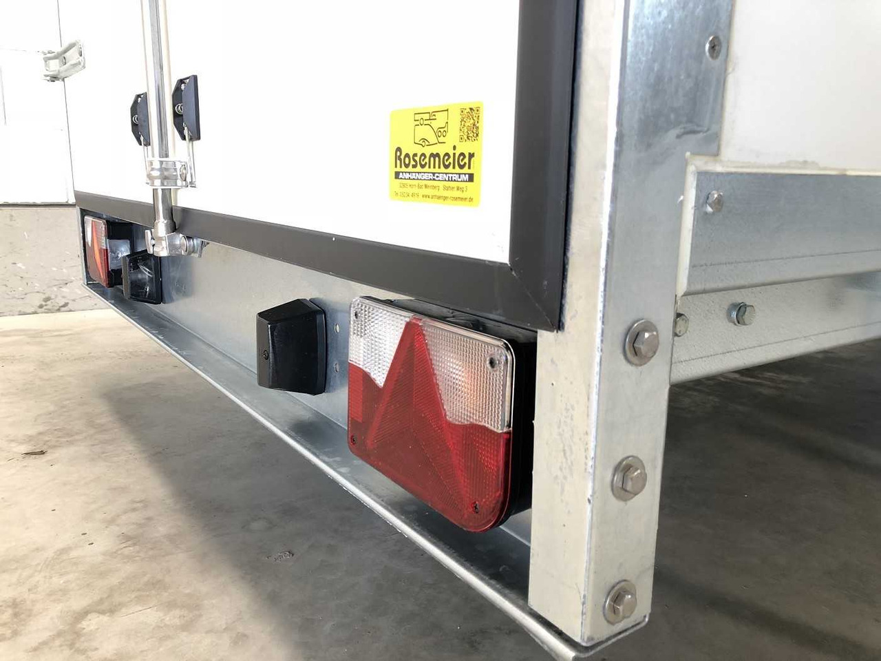 Remolque caja cerrada nuevo BLYSS F15336HD Kofferanhänger: foto 21