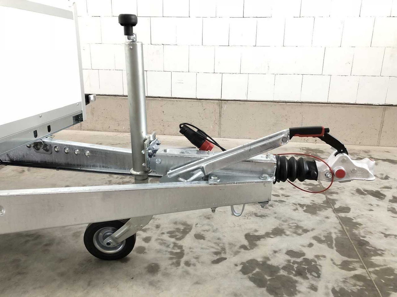 Remolque caja cerrada nuevo BLYSS F2030HTD Kofferanhänger: foto 22