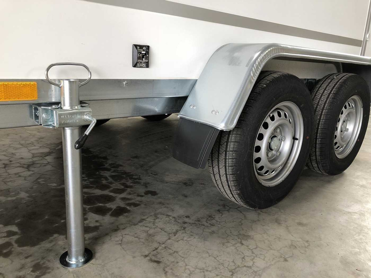 Remolque caja cerrada nuevo BLYSS F2030HTD Kofferanhänger: foto 21