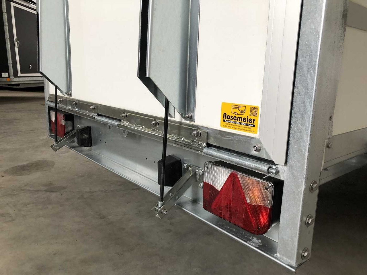 Remolque caja cerrada nuevo BLYSS F2736HTD Rampe Kofferanhänger: foto 26
