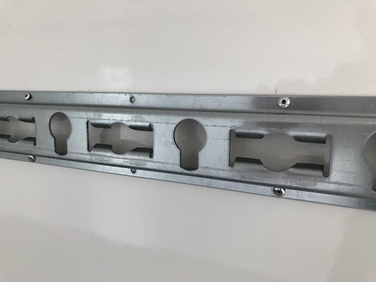 Remolque caja cerrada nuevo BLYSS F2741HT Seitentür Kofferanhänger: foto 21