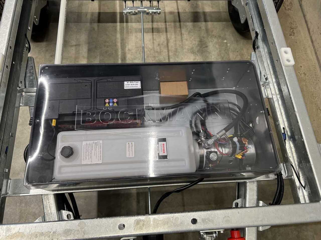 BOECKMANN DK-ST 3718/35 P Gitter Dreiseitenkipper - Remolque volquete: foto 5 BOECKMANN DK-ST 3718/35 P Gitter Dreiseitenkipper - Remolque volquete: foto 5