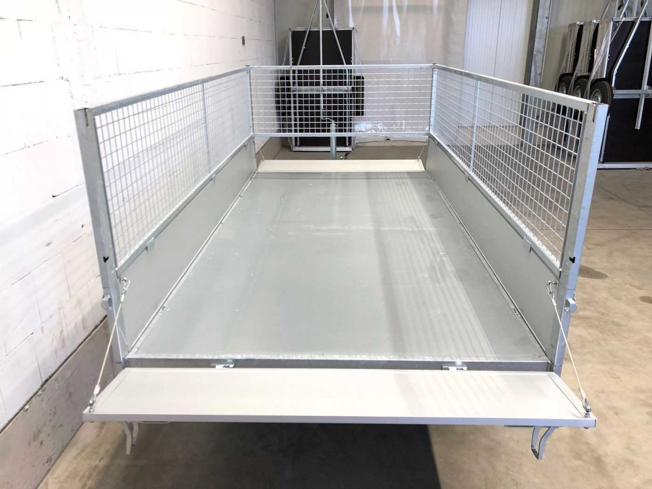 CHEVAL LIBERTE DEBON PW1.2E Lux E-Pumpe Gitter Rückwärtskipper - Remolque volquete: foto 5 CHEVAL LIBERTE DEBON PW1.2E Lux E-Pumpe Gitter Rückwärtskipper - Remolque volquete: foto 5