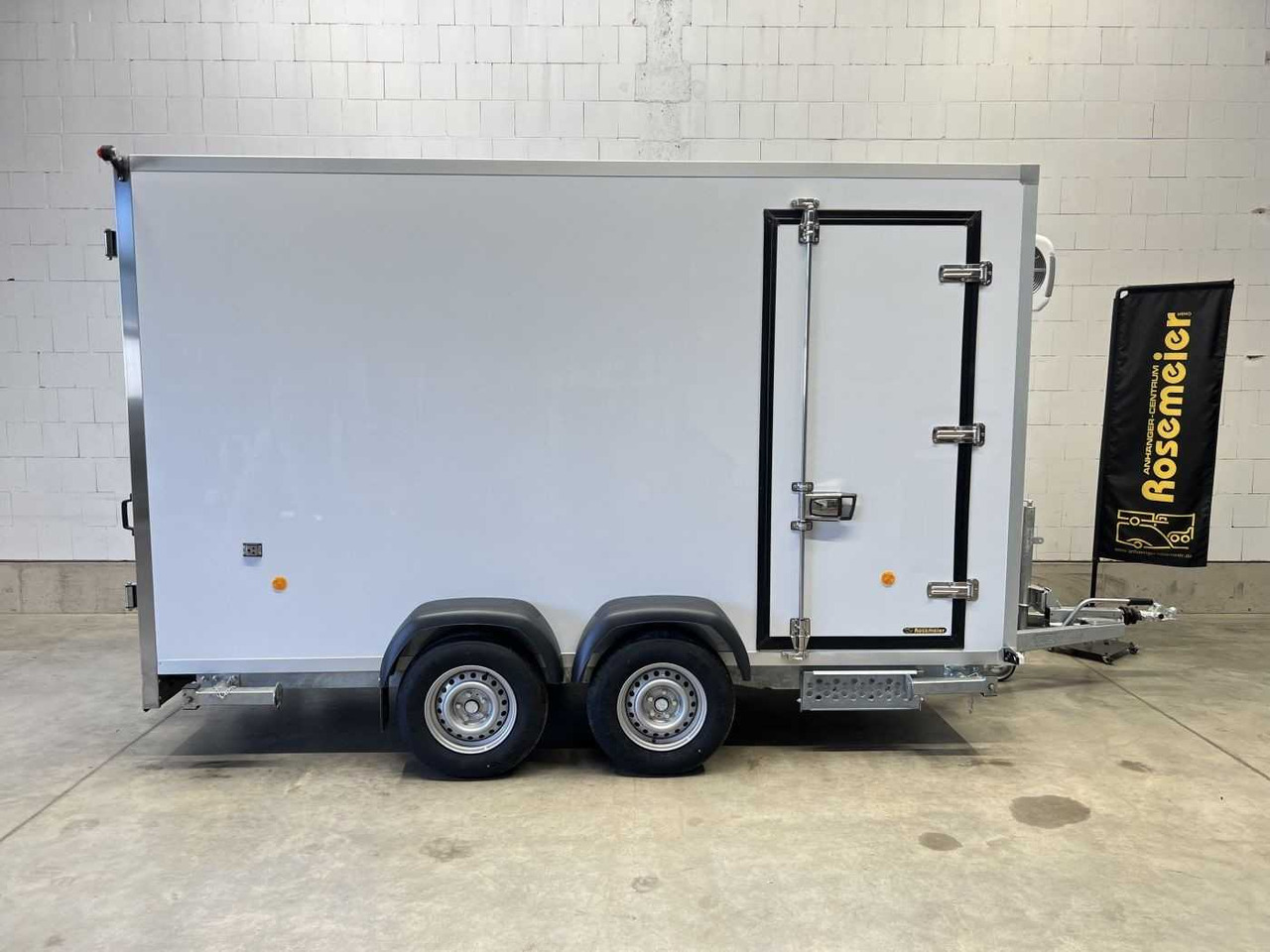 Cool 3.7 Seitentür Tiefkühlanhänger - Remolque frigorífico: foto 2 Cool 3.7 Seitentür Tiefkühlanhänger - Remolque frigorífico: foto 2