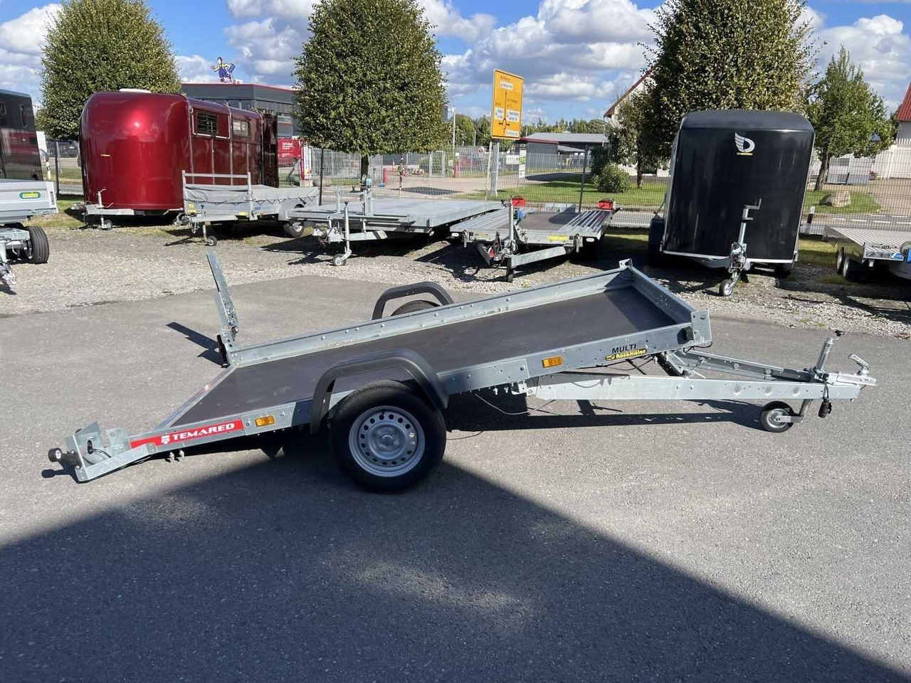 DC Plattform Motorradanhänger kippbar - Remolque para moto: foto 1 DC Plattform Motorradanhänger kippbar - Remolque para moto: foto 1