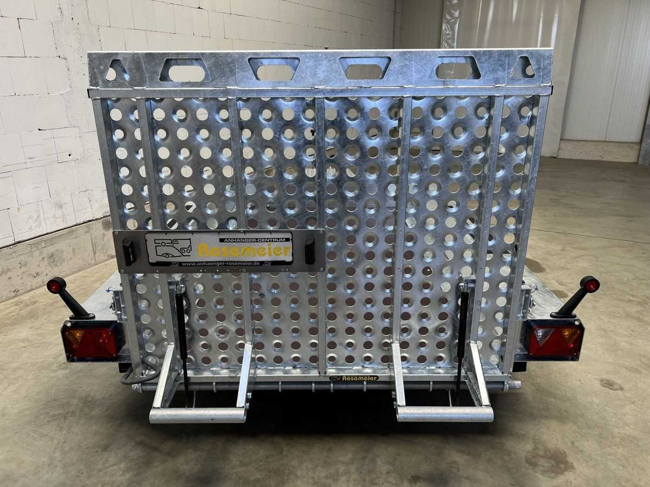 MARTZ BAU-3 300/2 S 3T Maschinentransporter - Remolque porta maquinaria: foto 3 MARTZ BAU-3 300/2 S 3T Maschinentransporter - Remolque porta maquinaria: foto 3