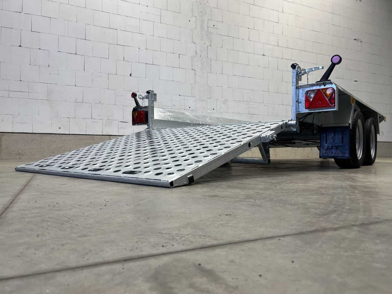 MARTZ BAU-3 300/2 S 3T Maschinentransporter - Remolque porta maquinaria: foto 5 MARTZ BAU-3 300/2 S 3T Maschinentransporter - Remolque porta maquinaria: foto 5