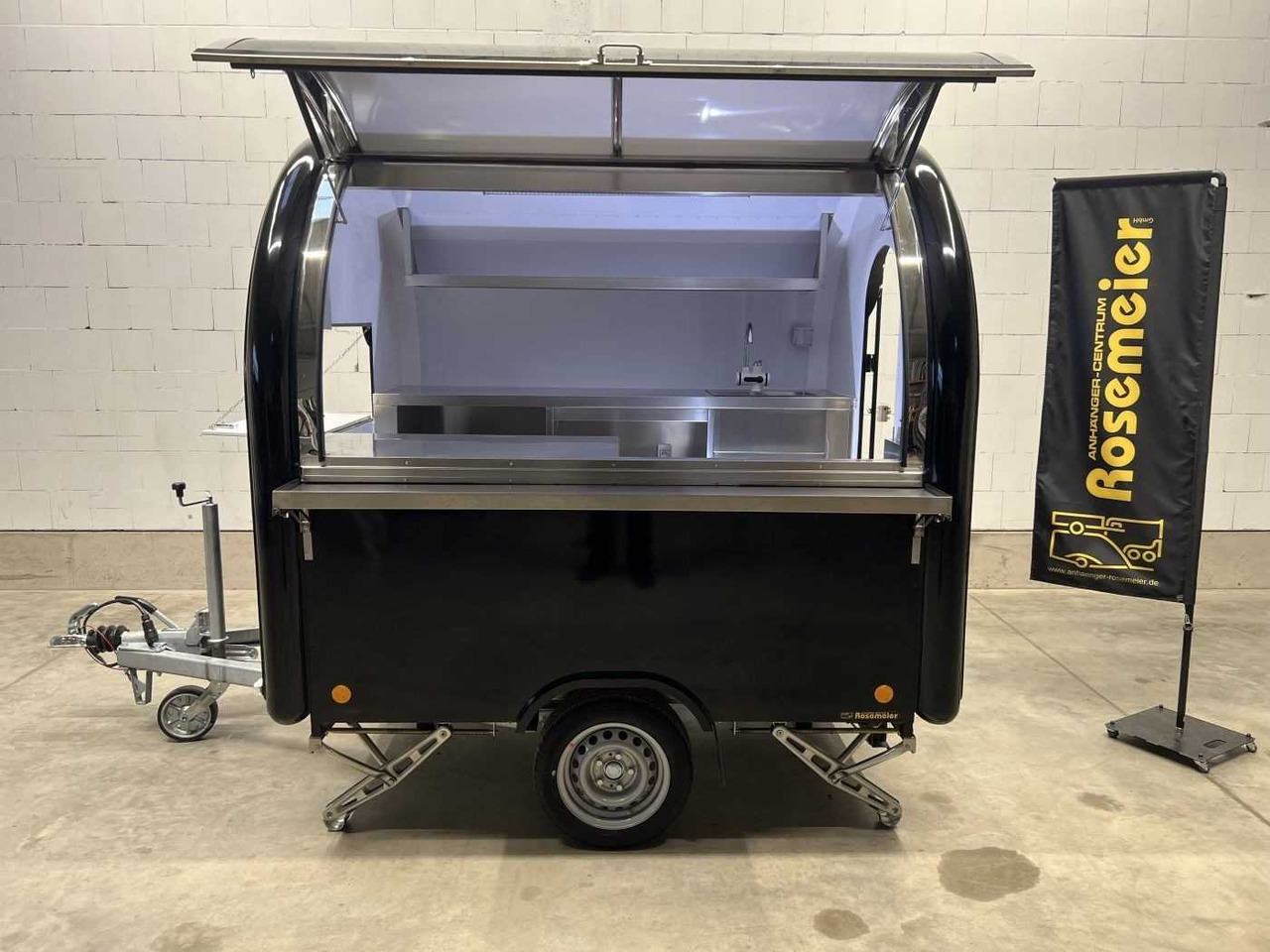 TPV Foodtrailer Modell 2.0 Verkaufsanhänger - Remolque: foto 1 TPV Foodtrailer Modell 2.0 Verkaufsanhänger - Remolque: foto 1
