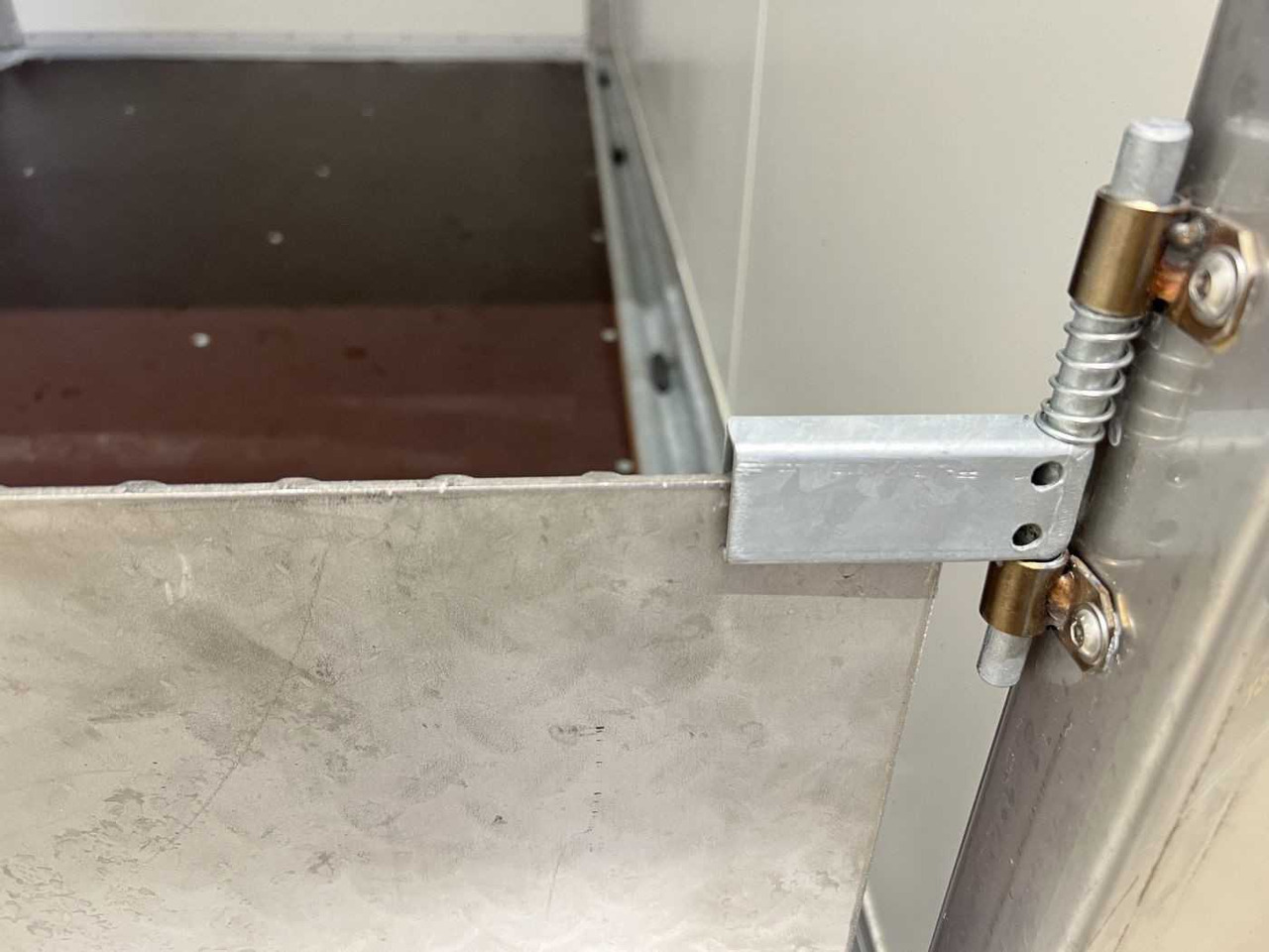 Remolque caja cerrada nuevo VEZEKO Husky FB K 13.28 Absenker Kofferanhänger: foto 9