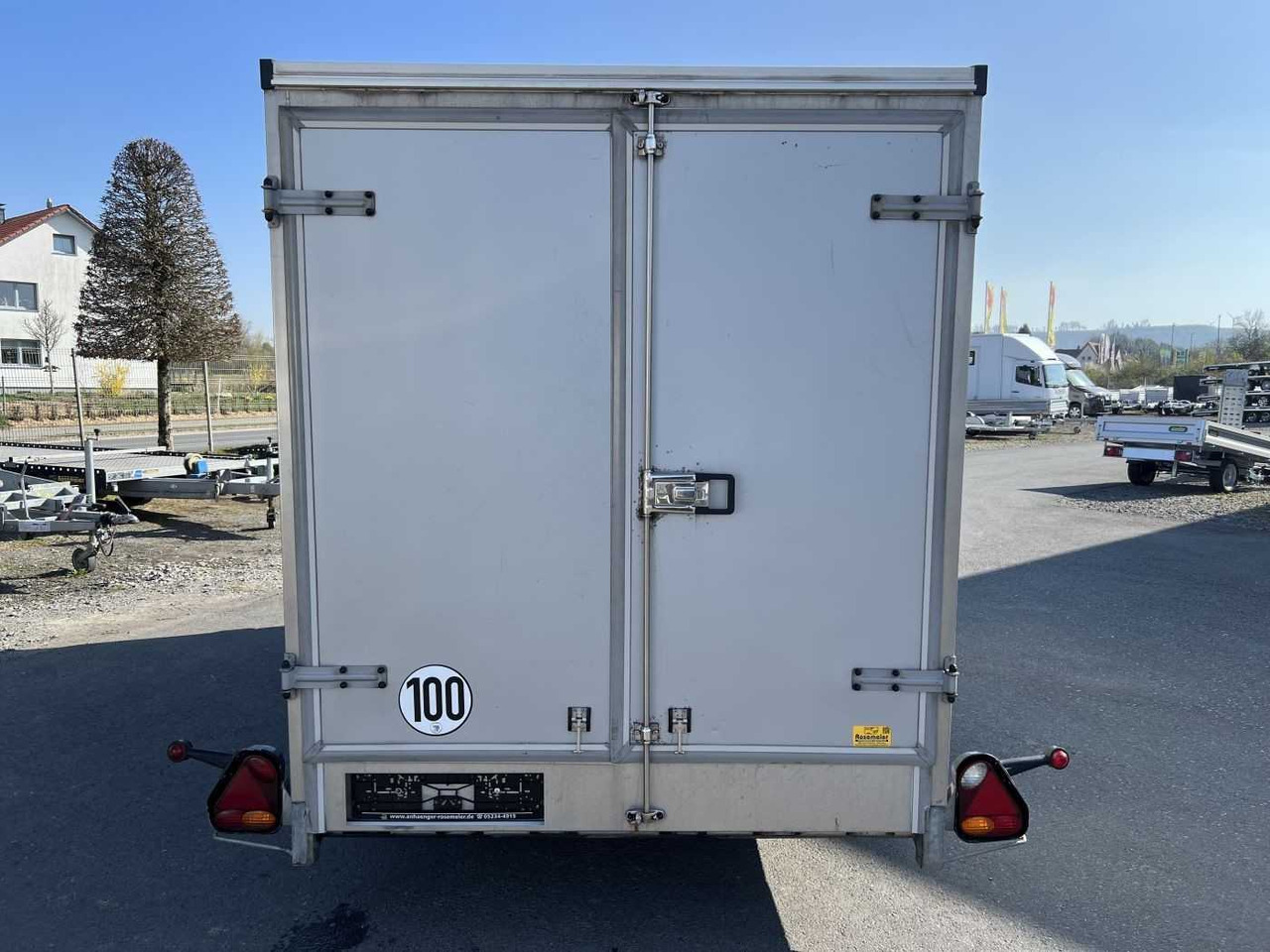 VEZEKO Husky FB K 35.40 Abs EP Tür Koffer Absenker - Remolque caja cerrada: foto 4 VEZEKO Husky FB K 35.40 Abs EP Tür Koffer Absenker - Remolque caja cerrada: foto 4