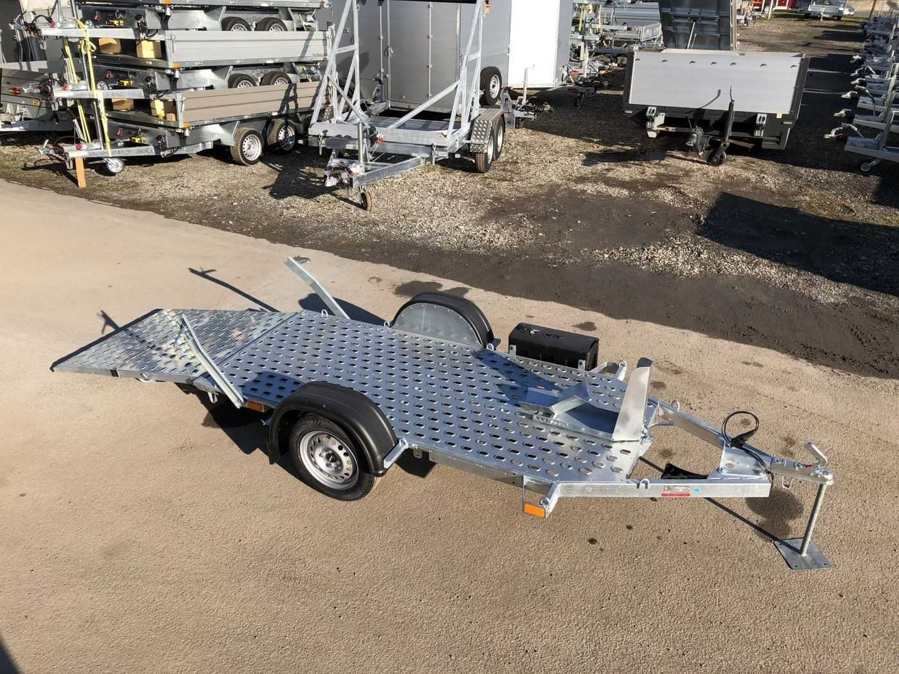 Remolque para moto VEZEKO Motovan A + Box Motorradanhänger: foto 1