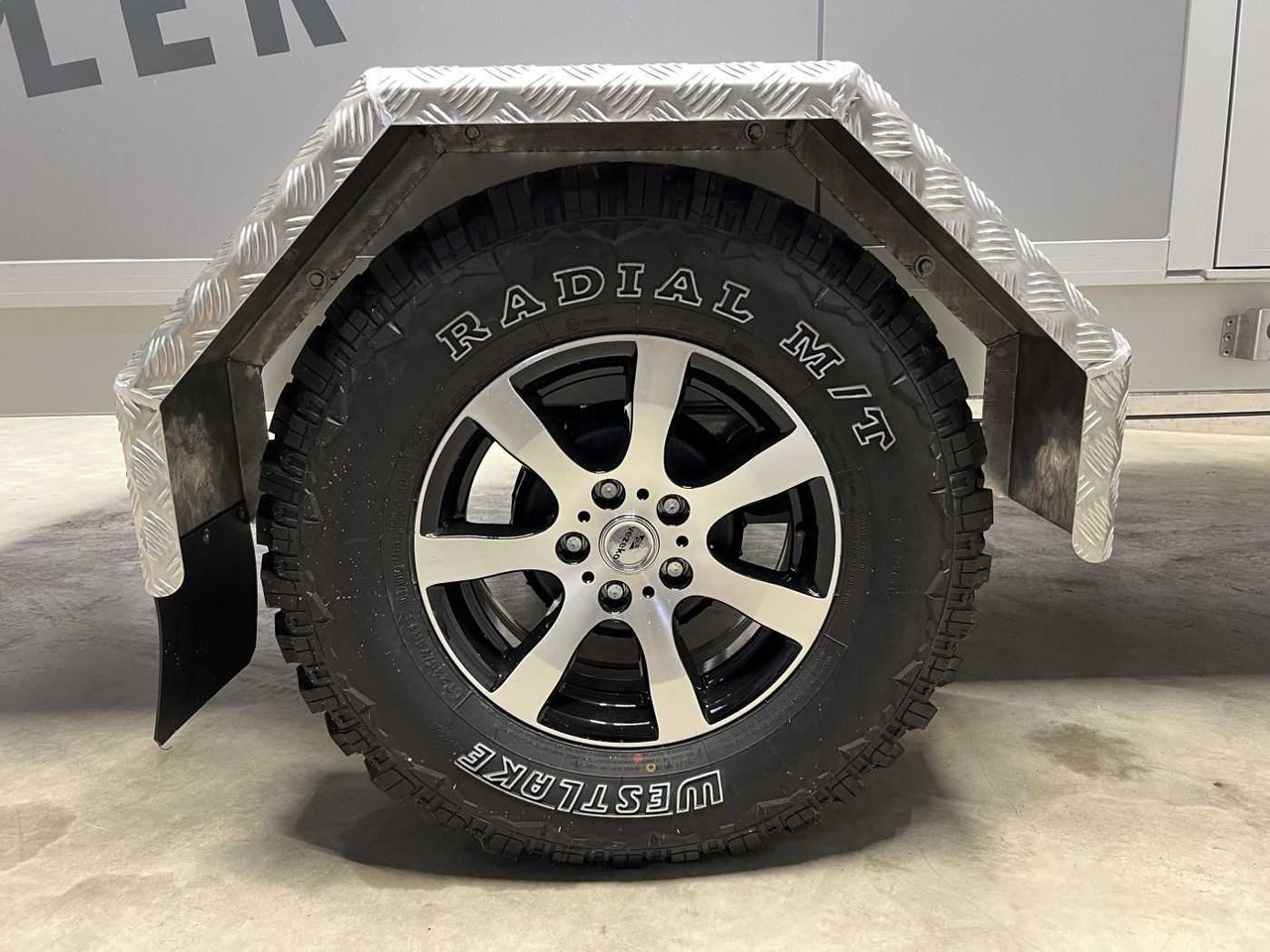 Caravana nuevo VEZEKO TK C 18.35 SP Offroad Campinganhänger: foto 22