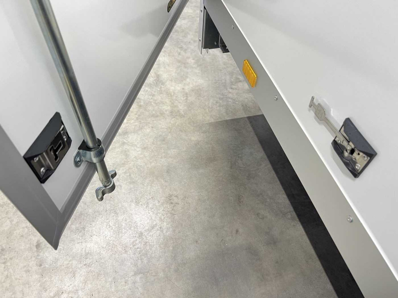 Remolque caja cerrada nuevo WM MEYER AZ 3540/185 S35 Kofferanhänger: foto 10