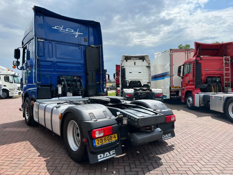 DAF XF 440 SUPER SPACECAB 2 TANKS TOPCONDTION HOLLAND TRUCK EURO6!!! - Cabeza tractora: foto 3 DAF XF 440 SUPER SPACECAB 2 TANKS TOPCONDTION HOLLAND TRUCK EURO6!!! - Cabeza tractora: foto 3
