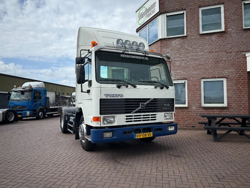 Volvo FL 10.320 FL10.320 4X2 Tractor / Airconditioning / Original Holland Truck / Top condition - Cabeza tractora: foto 1 Volvo FL 10.320 FL10.320 4X2 Tractor / Airconditioning / Original Holland Truck / Top condition - Cabeza tractora: foto 1