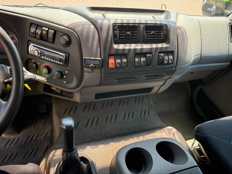 Camión portavehículos DAF LF 55 LF55-180 Machinetransporter / 6 cilinder / Manual / 7m / low kilometers: foto 20