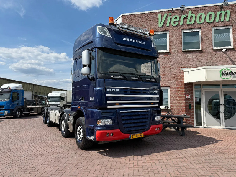 DAF XF 105 XF105-510 8X4 CHASSIS-RETARDER-HOLLAND TRUCK - Camión chasis: foto 1 DAF XF 105 XF105-510 8X4 CHASSIS-RETARDER-HOLLAND TRUCK - Camión chasis: foto 1