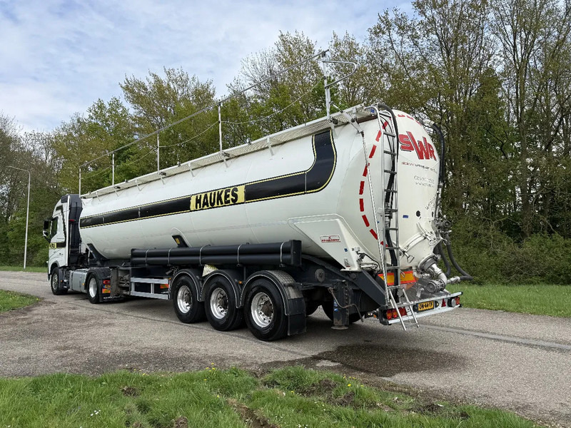 Semirremolque cisterna Kässbohrer SSK-60 Kipp-Silo 60.000liter TOP ZUSTAND HOLLAND TRAILER!!!!!!!!!: foto 6
