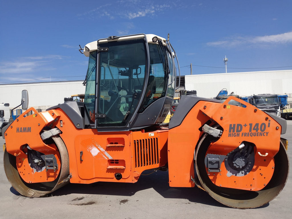 HAMM HD+ 140i VV-HF - Apisonadora de asfalto: foto 1 HAMM HD+ 140i VV-HF - Apisonadora de asfalto: foto 1