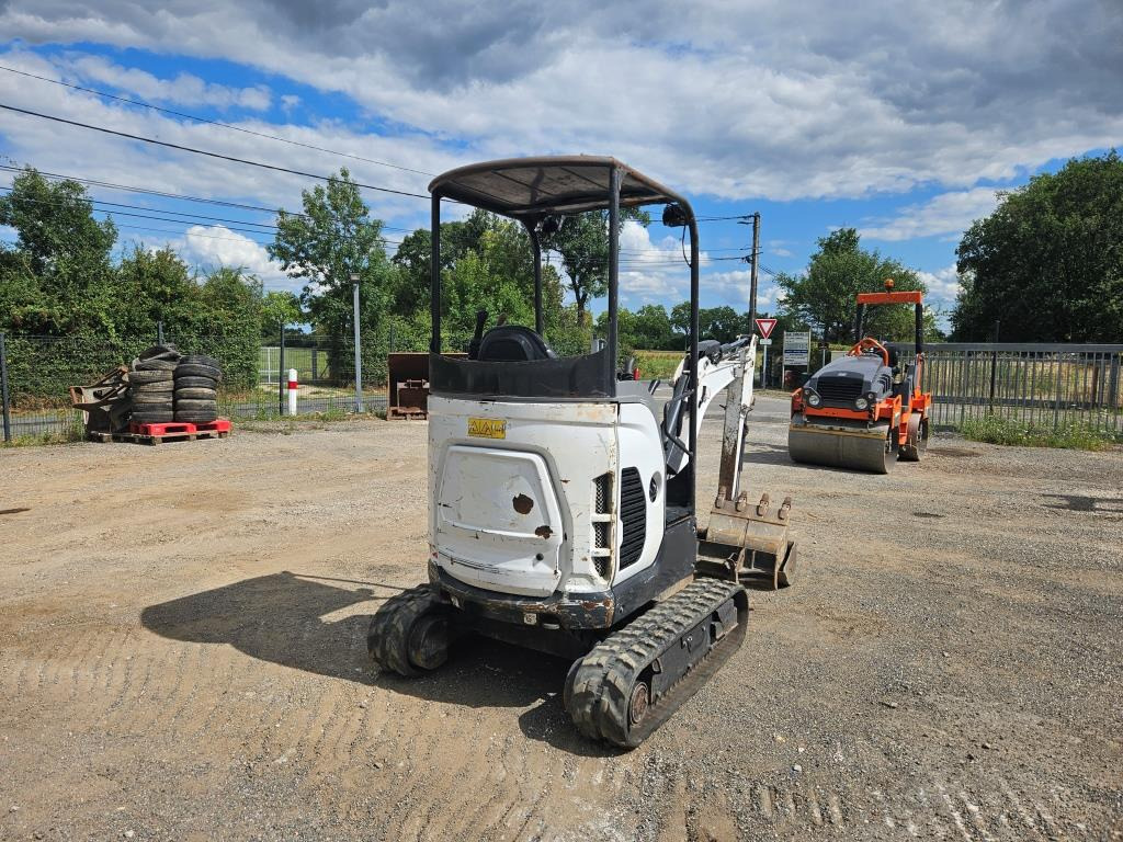 Miniexcavadora BOBCAT E 17Z: foto 8