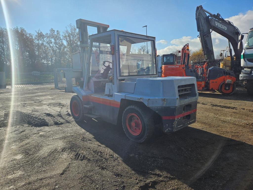 FIAT DL 80 C - Carretilla elevadora diésel: foto 3 FIAT DL 80 C - Carretilla elevadora diésel: foto 3