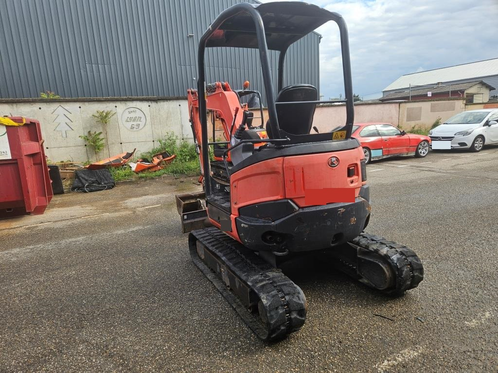 KUBOTA U 27-4 - Miniexcavadora: foto 4 KUBOTA U 27-4 - Miniexcavadora: foto 4