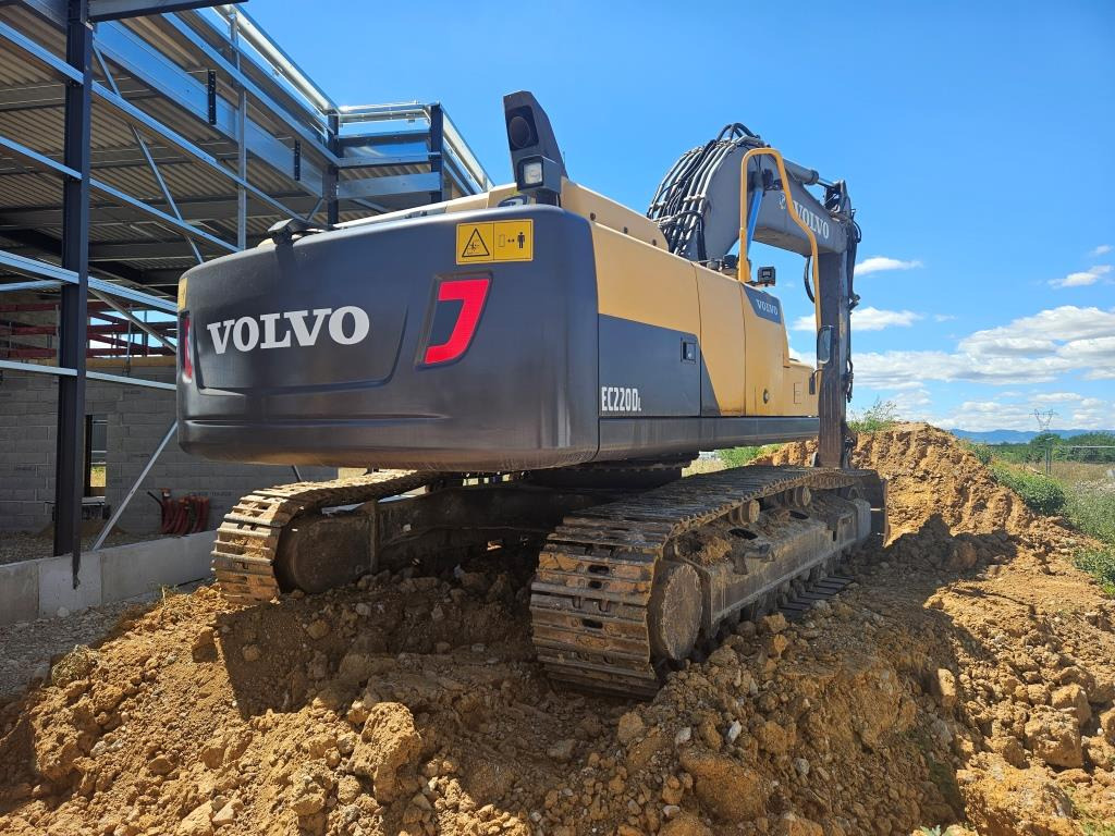 Excavadora de cadenas VOLVO EC 220 DL: foto 7