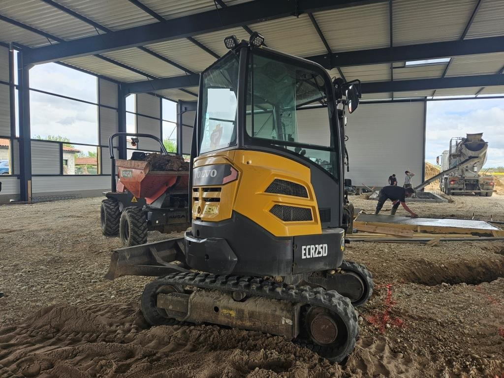 VOLVO ECR 25 D - Miniexcavadora: foto 5 VOLVO ECR 25 D - Miniexcavadora: foto 5