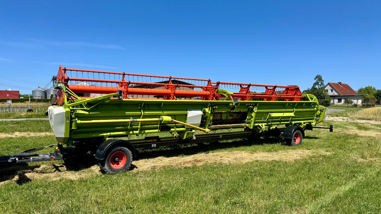 CLAAS Lexion 6900 TerraTrac 890 full Options - Cosechadora de granos: foto 4 CLAAS Lexion 6900 TerraTrac 890 full Options - Cosechadora de granos: foto 4