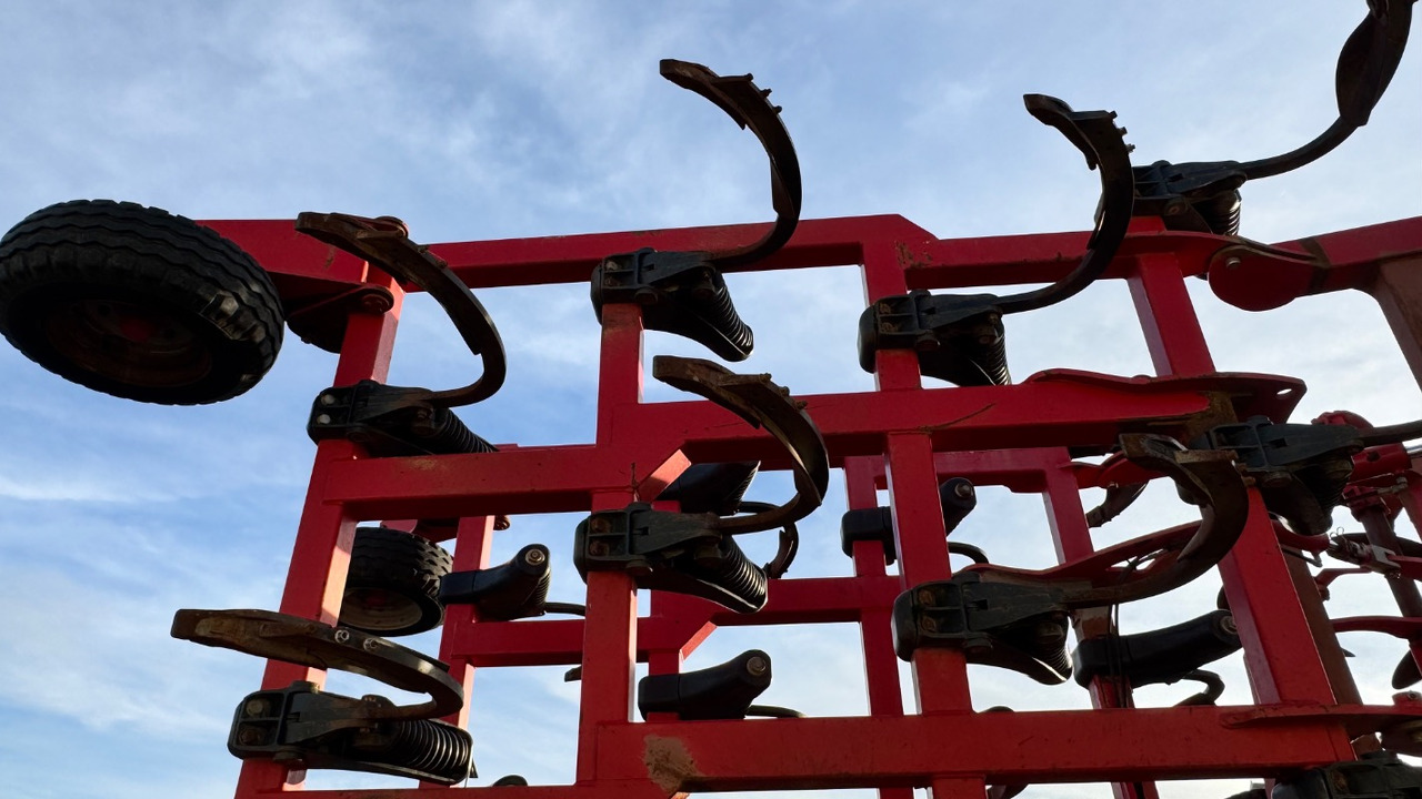 Horsch Tiger 8AS Reifenpacker TopRing - Cultivador: foto 4 Horsch Tiger 8AS Reifenpacker TopRing - Cultivador: foto 4