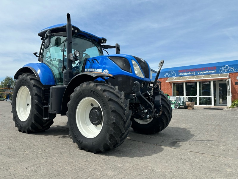 New Holland T7.190 PC - Tractor: foto 1 New Holland T7.190 PC - Tractor: foto 1