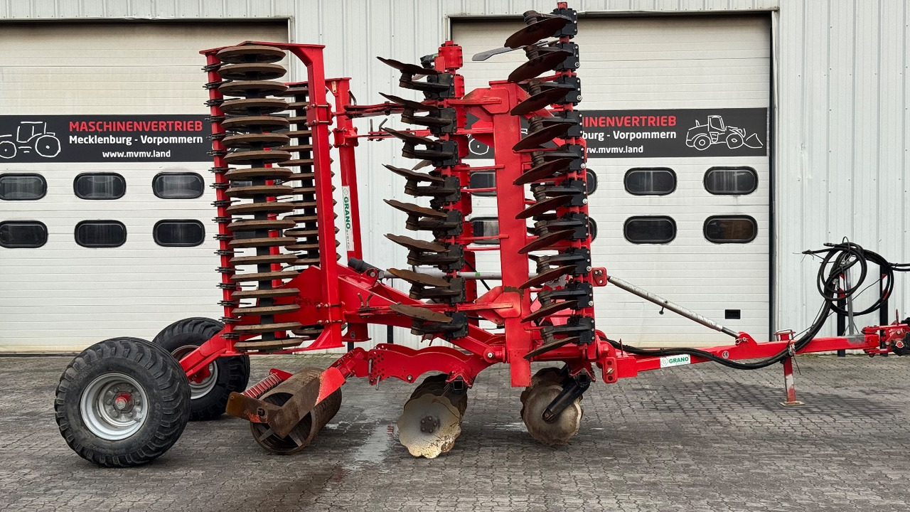 Top Agro SHARK 6.0 GRANO-SYSTEM Hydr. 6,0m - Rastras: foto 1 Top Agro SHARK 6.0 GRANO-SYSTEM Hydr. 6,0m - Rastras: foto 1