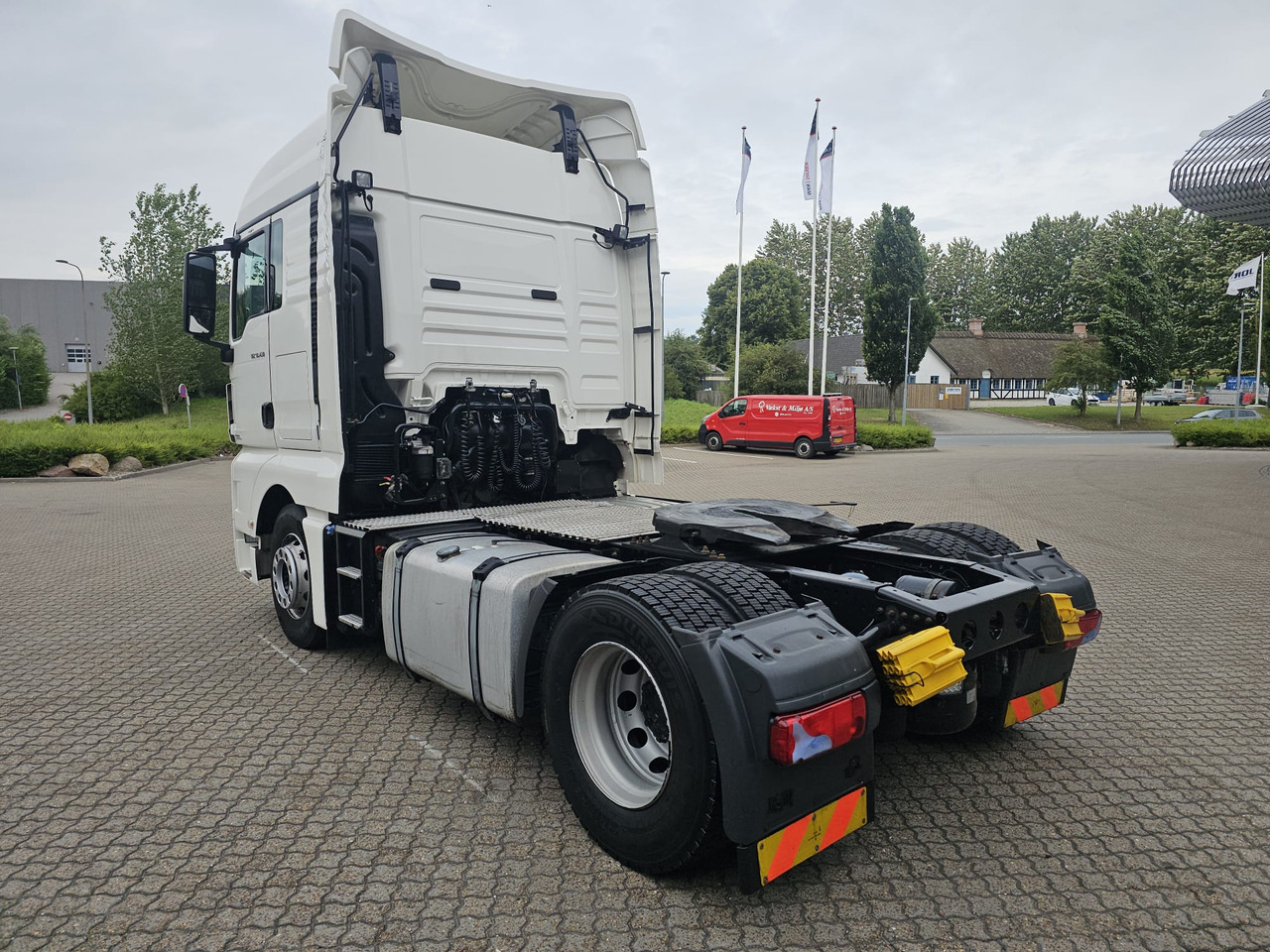MAN TGX 18.430 - Cabeza tractora: foto 4 MAN TGX 18.430 - Cabeza tractora: foto 4