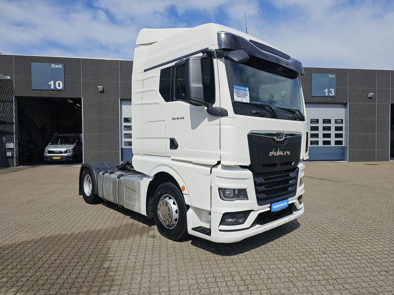 MAN TGX 18.430 - Cabeza tractora: foto 2 MAN TGX 18.430 - Cabeza tractora: foto 2