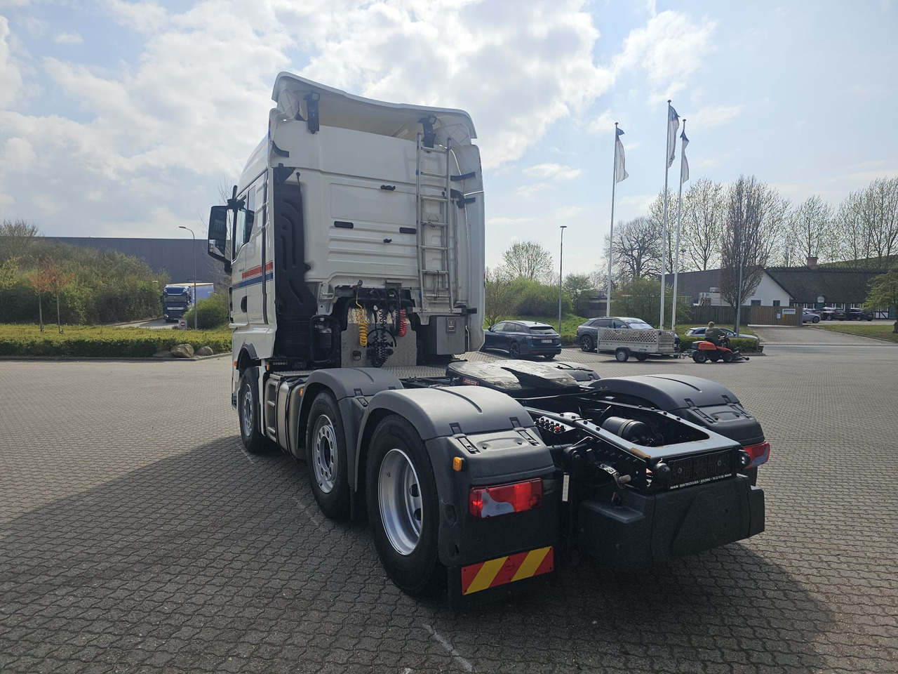 MAN TGX 26.510 hydraulik - Cabeza tractora: foto 3 MAN TGX 26.510 hydraulik - Cabeza tractora: foto 3