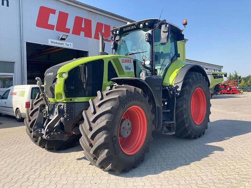 CLAAS Axion 930 - Tractor: foto 1 CLAAS Axion 930 - Tractor: foto 1
