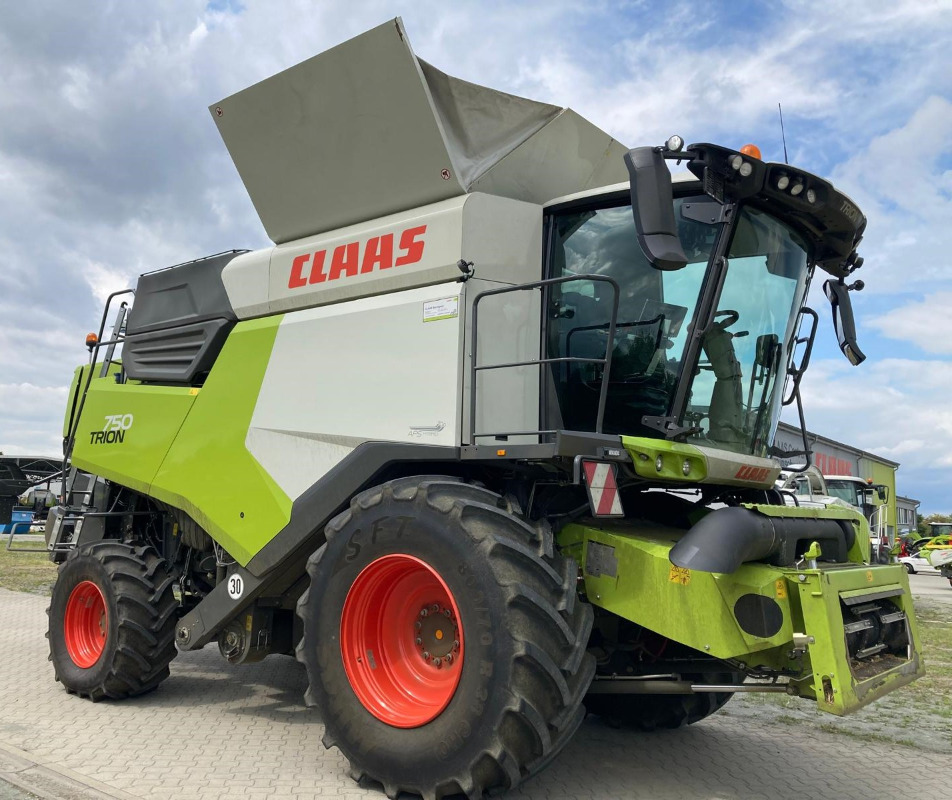 Leasing para CLAAS Trion 750 CLAAS Trion 750: foto 9