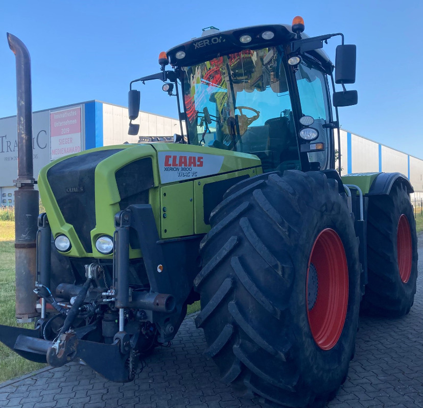CLAAS Xerion 3800 TRAC VC - Tractor: foto 3 CLAAS Xerion 3800 TRAC VC - Tractor: foto 3